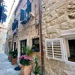 Angelus Rooms
